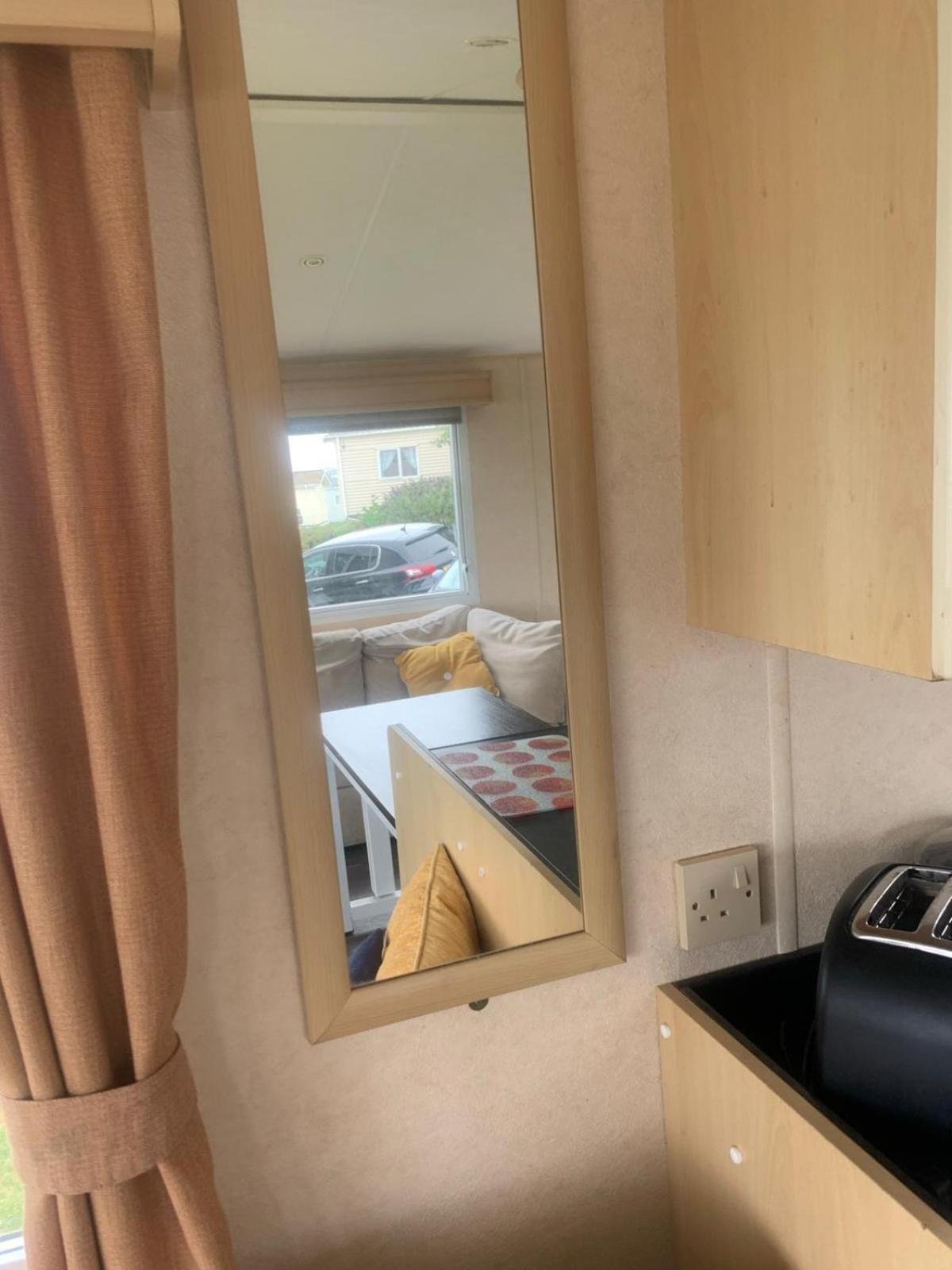 Haven Devon Cliffs Caravan *